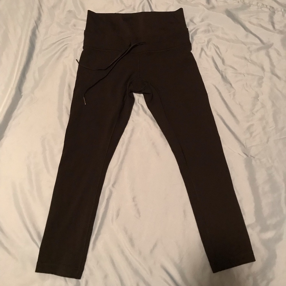 Lululemon Cropped Leggings